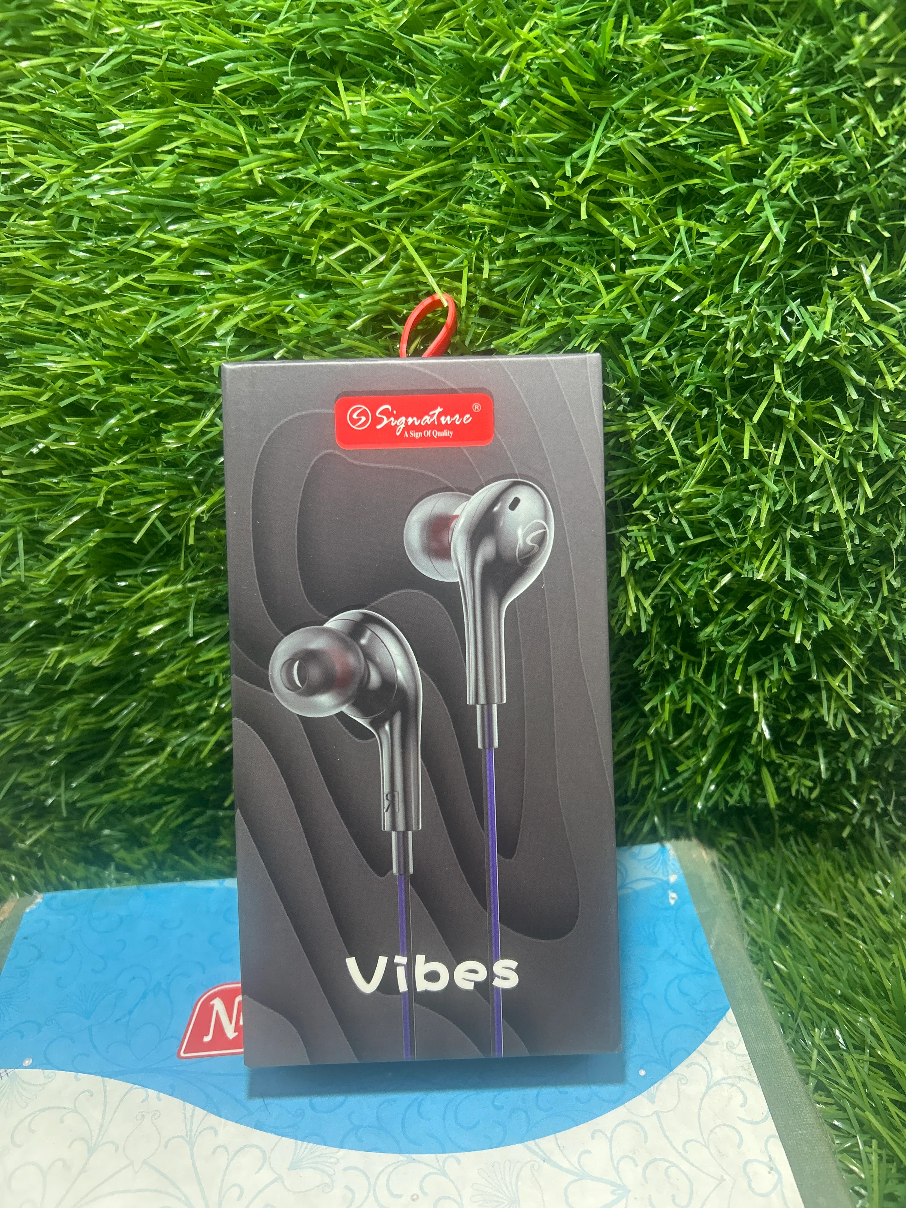 Signature Vibes box packing Handsfree - Image 2